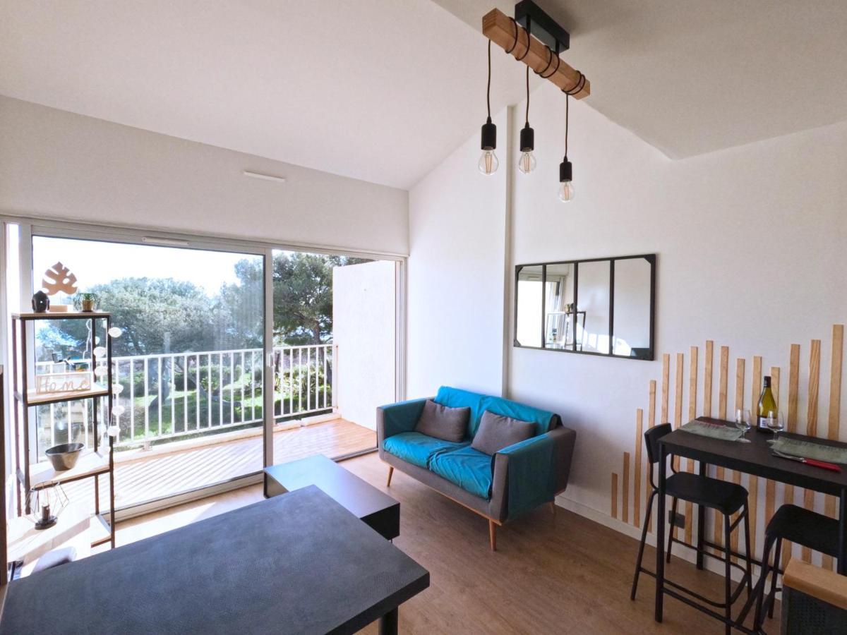 Appartement Hyeres - Costebelle Duplex Vue Mer Balcon Residence Privee Parking - Marie Caroline Exteriör bild